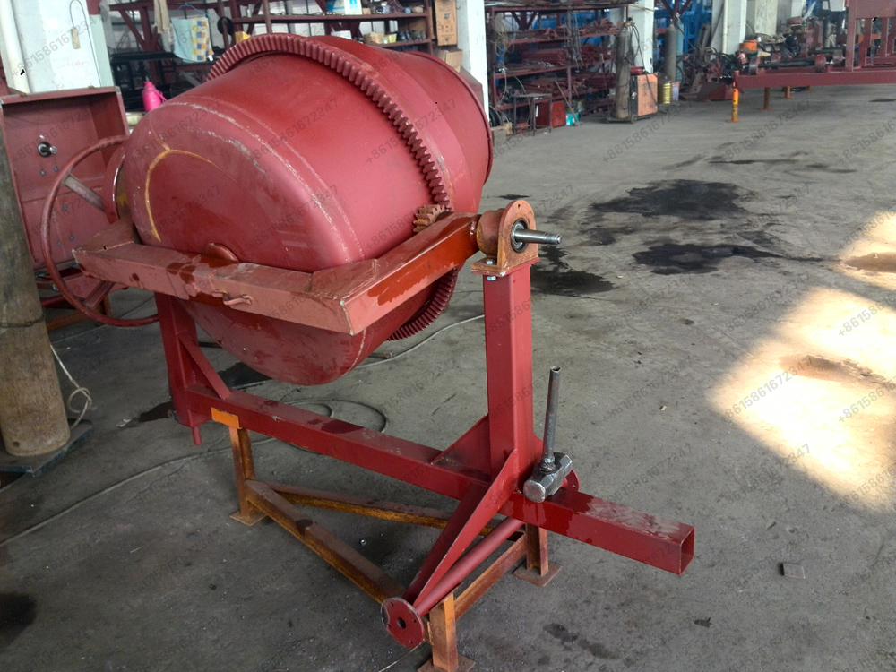 High Speed Towing Mixer With Honda GX160 Engine